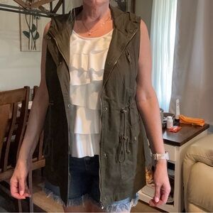 Zenana Outfitters Green Utility Vest with hood